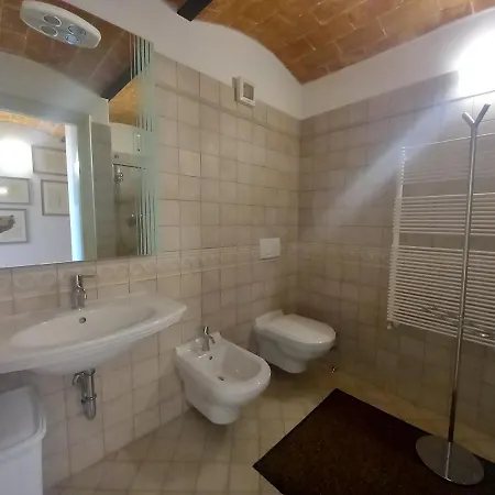 Podere Urlari Riparbella
