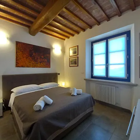 Podere Urlari Apartment